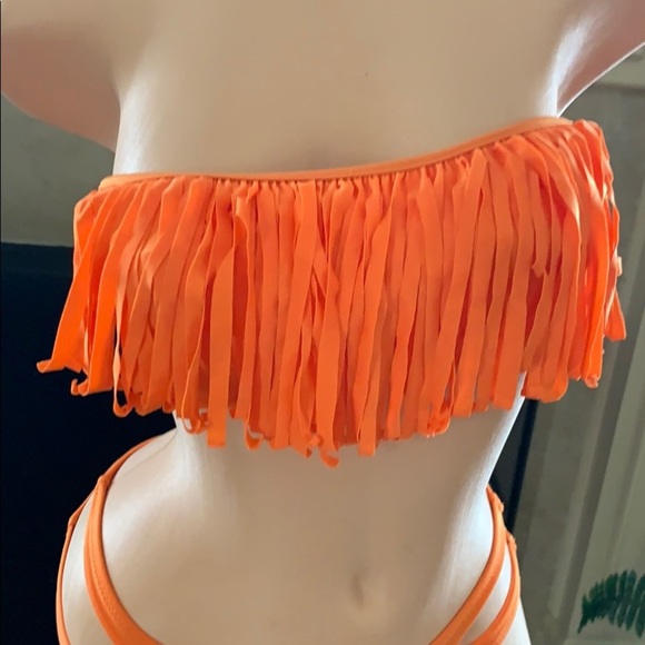 NWT Victoria’s Secret fringe swimsuit bikini m - Picture 4 of 8